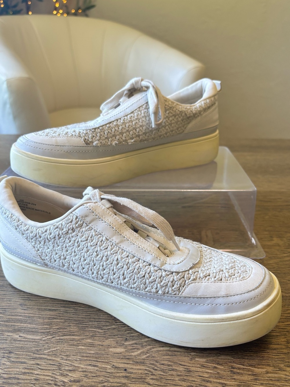 Frye & Co Taylor Crochet Platform BohoSneakers Beige Oatmeal Size 8M